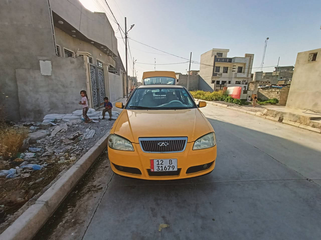 سلام عليكم كوين موديل 2013 رقم نينوا سيره بسمي هيا قرامت سفر كاربون بانزين بيها طخم تاير قبل سبوع شديتو صبق جمالي فقط سيره ربع ما تسرف عليها  السعر 35 قفل تواصل عل رقم ***********

