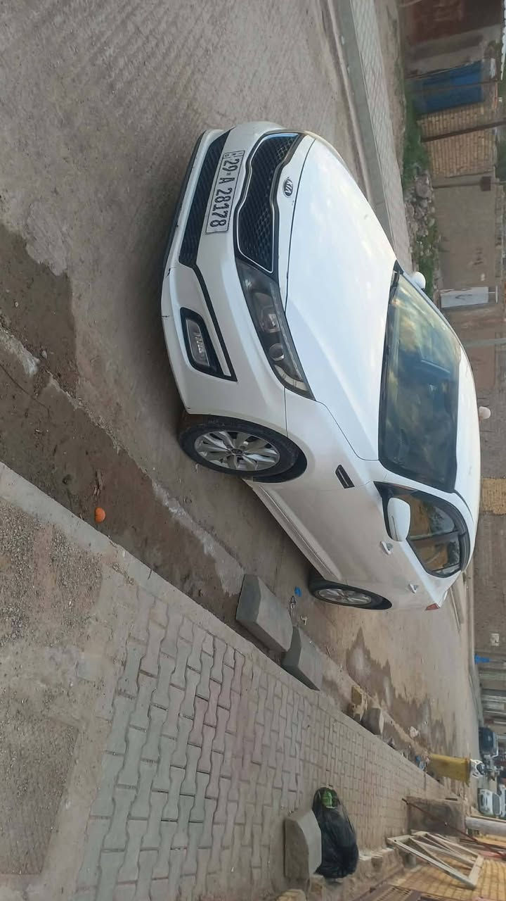 سلام عليكم سياره البيع كيا اوبتما مديل 14شكل الفين 15مكينه الفين رقم واسط سنويه جديده35 مكان السياره واسط وسعره 150كوت مكفوله من الصبغ والفتح والتبديل ***********
