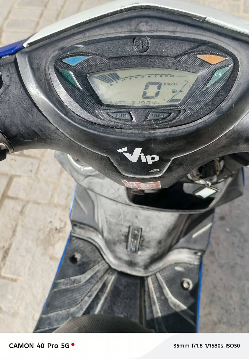 جيتي ار مكينه ممفتوحه
مكاني بغداد الشعب حي اور 
مكينه مكفوله 
بيها بس بجم تجاري 
سعر 750بيها مجال شي قليل
رقمي ***********
