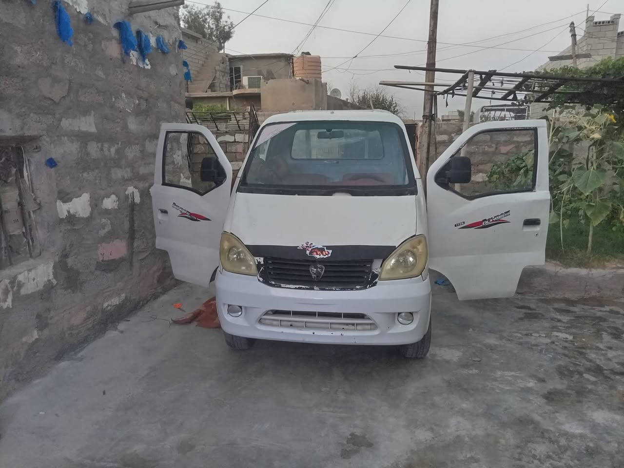 سلام عليكم سياره هانفي للبيع كير محرك بشرط شاصي معمر سياره عايزه نواقص قليله مكان دقواق السعر 15وبيه مجال رقم الاتصال ***********
