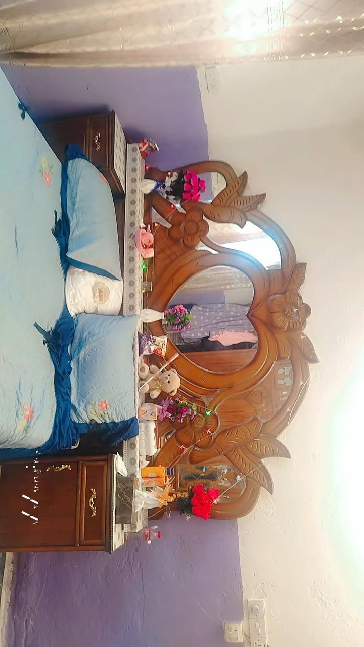 السلام عليكم غرفه صاج ب7 قطعه السعر 500
الاتصال على هذا الرقم***********
