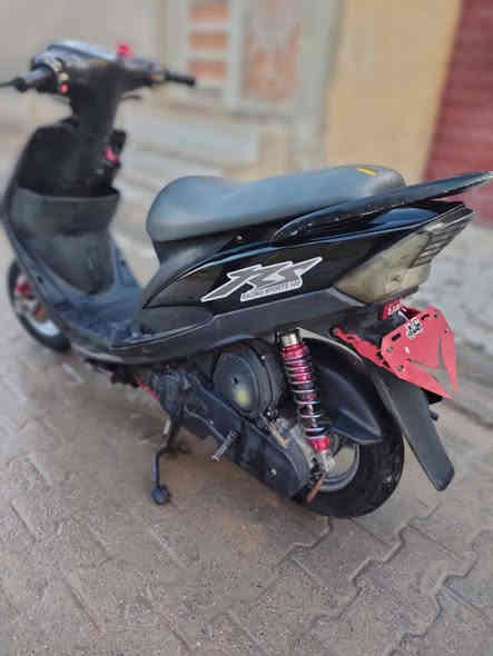 ماكس 55 
ختم واحد 
سعرها 600 وبيها مجال 
رقمي ***********
