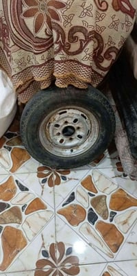للبيع • اكسسوارات سيارات • اتصل للمزيد