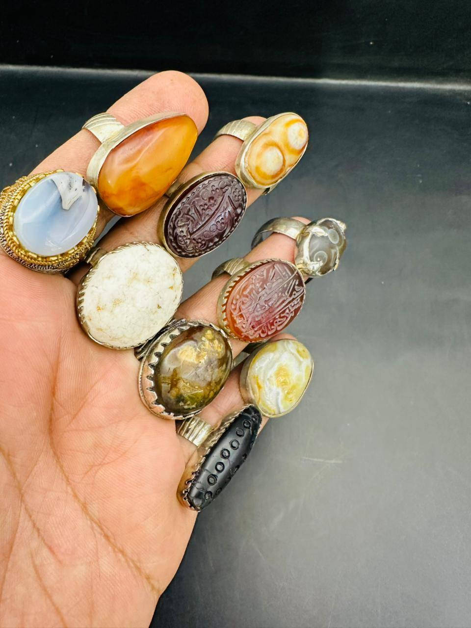 خواتم فضه 925 سعر القطعه 35 الف شرط حجر طبيعي و فضه 925 صافيه صياغة يدويه
للحجز والاستفسار مراسله الصفحة أو مراسله واتساب ***********
يوجد توصيل لجميع المحافظات
