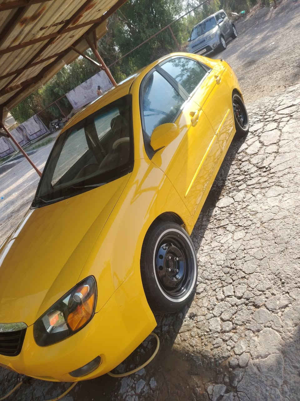 سلام عليكم سبكترا  2009جاهزه علئ اخر حبايه حداديه مشط جديد مكينه كير تبريد كفاله سنويه 2027مصفره هيئه وغرامت حادث بنيد مبدل فقط ستوه مصبوغه فرن سعر 75وبيه مجال بيع او مروس
***********
