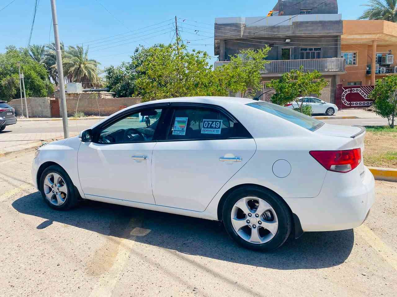 سيراتو 2011 سعر 88 ورقة تحويل ثاني يوم كير محرك تبريد صدر بشرط صبغ نص باب السكن ونص الجاملغ وشرط الفحص سياره حيل جديده ومامشتغله تكسي  مكان السياره سامراء قرب الامامين مكلف بلنشر ***********
