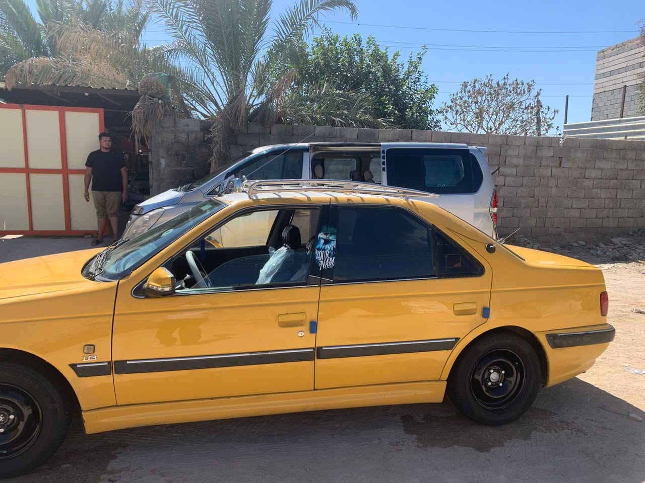 السلام عليكم سياره بيجو بارص للبيع موديل 15كفاله من الضربه السياره فقط صبغ بنيد اثر جراد وجاملغ الوره صفحت العبري اشخط وصبقته  السياره توه معمره هلالات وملكطه زنجار مكينه كير حلوه تبريد ثلج تخم  نوتزن فيت بم بلكات دينمو كله جديد تاير صبغ حراري السيار  حلوه ونضيفه كشناتهه لاماميه مدوشمه خليه نحل السياره نصبته تخبل السعر ب42وبيه مجال للطيبين العنوان بصره رقم***********
