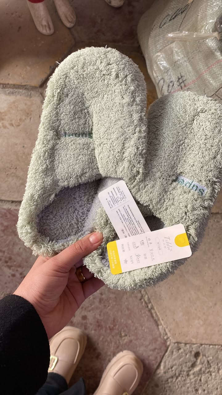 كوزمتك عسل وفرلكم بانتوف نسائي اشكال هواي موديلات وقياسات 
العنوان سوق الناحيه يم الصبات
توصيل متوفر

***********
