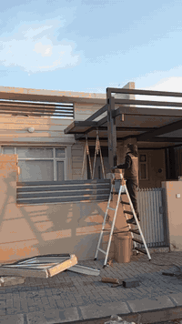 حداد أبو بنين
شغل متين • أمانة • خبرة
أبواب • شبابيك • درابزين • مظلات • بوابات
تفصيل حسب الطلب وبأسعار تناسب الجميع
اتصل وخلّي الشغل يحچي عن نفسه 🔨 ***********
