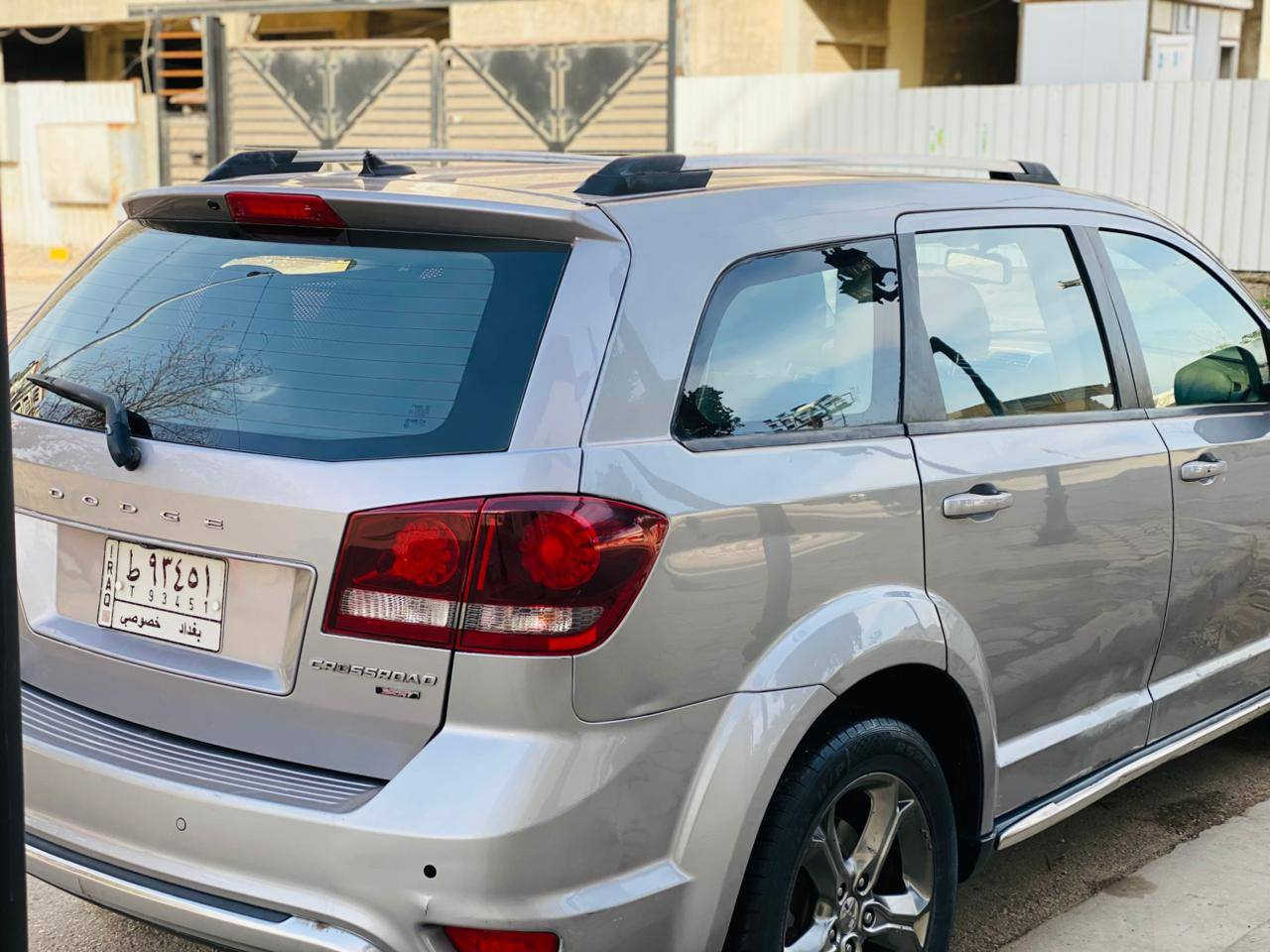 جورني 2017امريكي حادثه جاملق وبنيد بدون دواخل والباقي كفاله عامه ليبل واحد
مكينه وكير كفاله
حداديه 100/100

فول ماعده الفتحه بصمه تشقيل بصمه ابواب 3قطع تبريد 
تحكم استيرن 
شاشه كامره 
مري شفط
7 راكب كشنات جلد وكهربائي 
كشن جلد
السعر 117 قابل للتفاوض 
مكان سياره كربلاء المقدسة لاستفسار تصال *********** كربلاء, العراق
