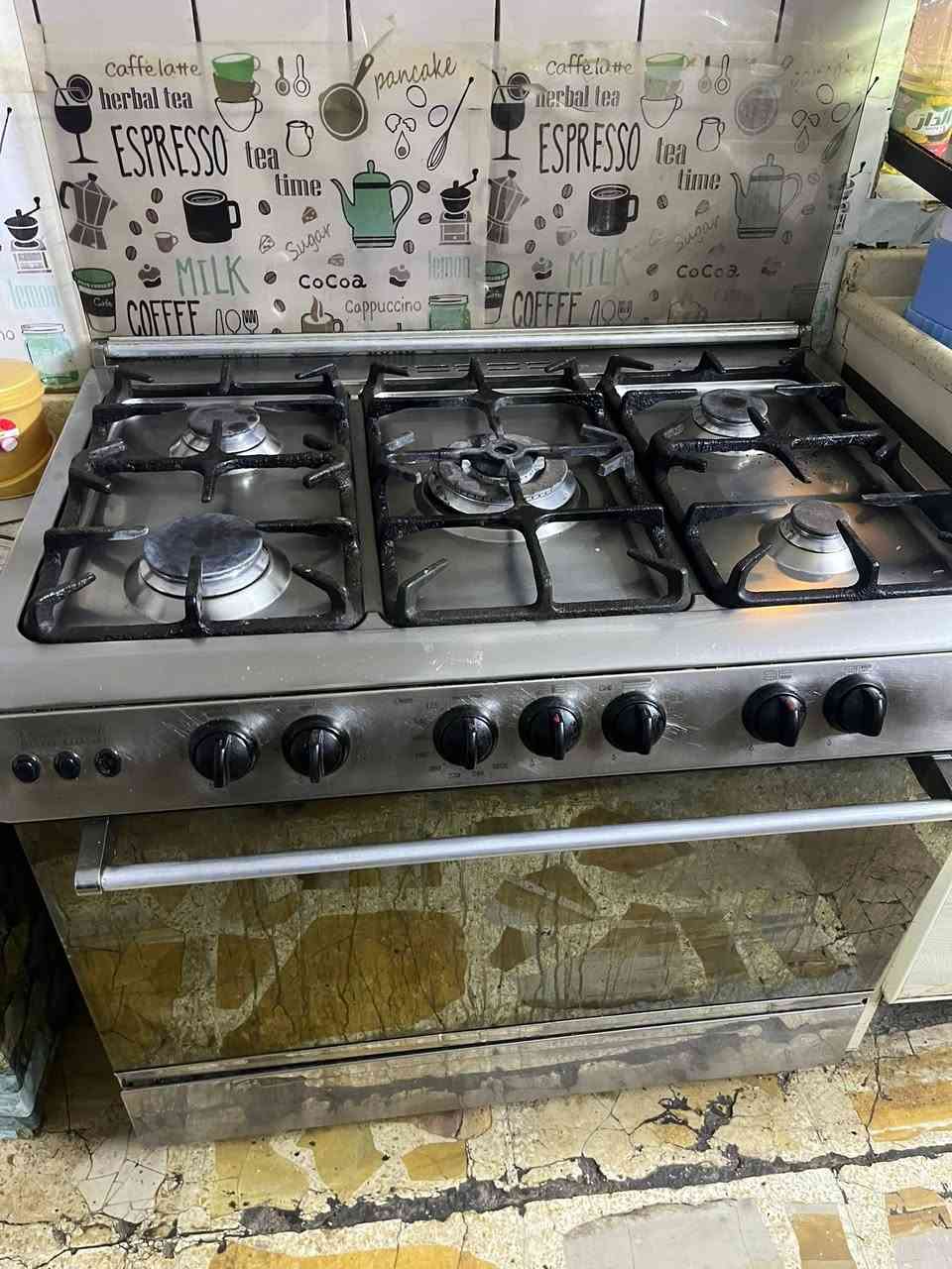 سلام عليكم غراض للبيع
مرجوحة ٢٠٠ 
سنك ١٥٠
طباخ ١٥٠
مكاني بغداد الإعلام ***********

