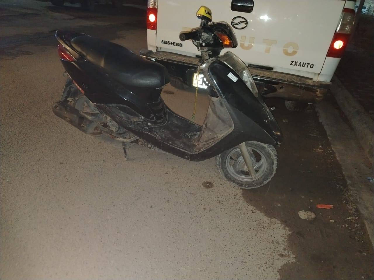 السلام عليكم دراجه بريز بلادي نظيفه تخبل السعر ٥٠٠ و بيه مجال المكان مدينة الصدر  ٧٢ الاستفسار على الرقم *********** مازنجر ليث عدي
