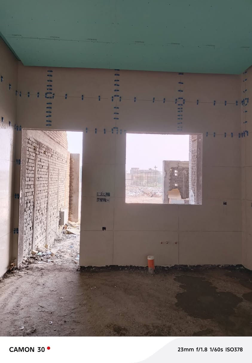 خلفه سيراميك درجه اوله متفرق حاليا ***********
