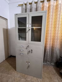 لوكر • استعمال اسبوعين • قابل تفاوض