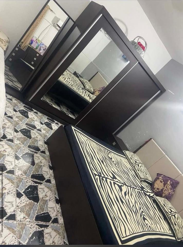 السلام عليكم غرفه نضيفه من شركه Idol مكان شارع حيفا  ***********
