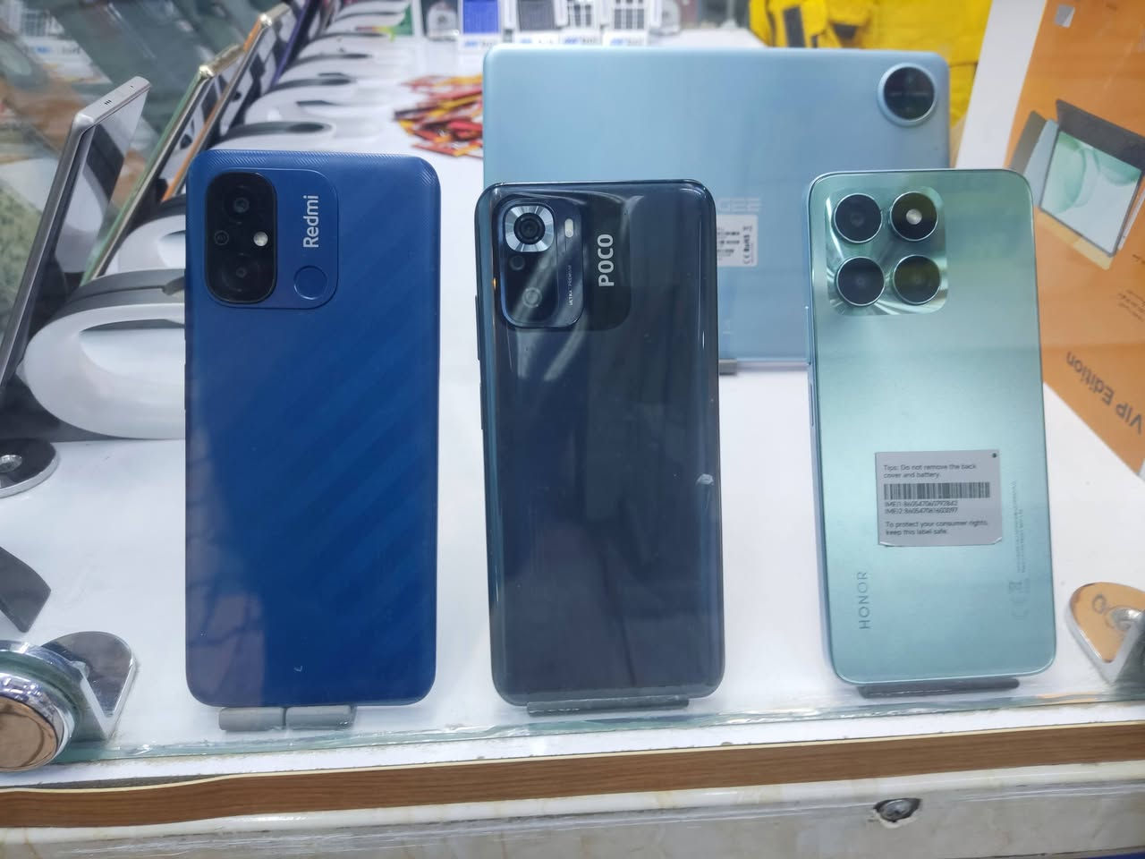 اجهزه مستخدمة نظافة 100/100 
اسأل اجاوبك
العنوان منطقة  مكتب الرشيد مكتب دي ماكس للموبايل عقيل الوائلي ***********
تريد تجي للمحل 
تريد
اكو توصيل لكل احياء النجف والمحافظات
