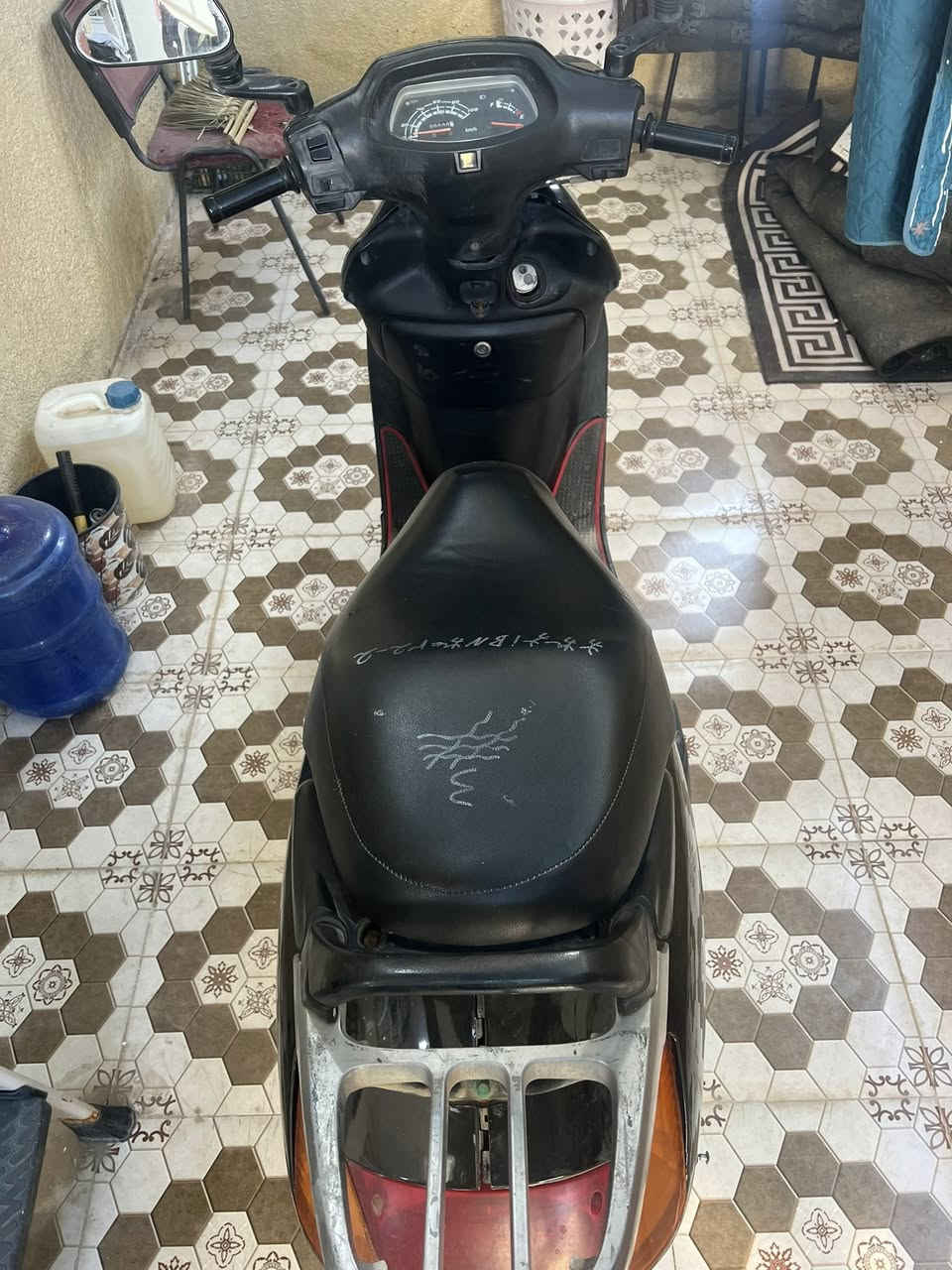 سبيسي ياباني الدراجه نضيفة سعر 550 وبيها مجال 
الاستفسار ***********
