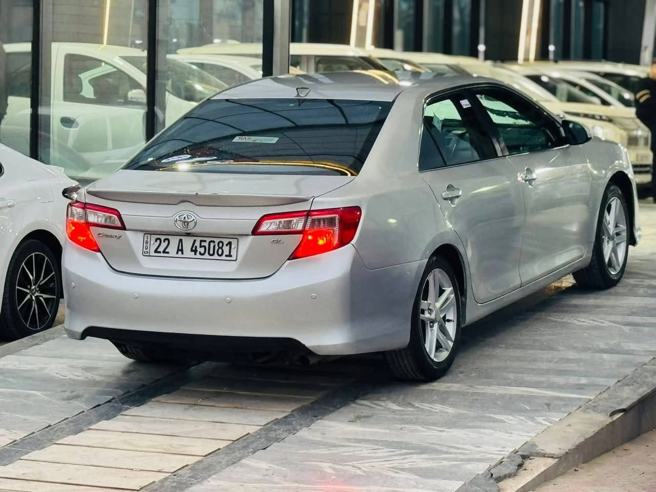 السلام عليكم
للاستفسار ***********
 تويوتا كامري خليجي             
موديل 2014
#السعر 108$
تكسي دبي صبغ حزام
بدون ضربه بدون ايرباك     
سونر مرفق
شاشه ايباد
كامره
تبريد +تدفئه
صدر 
لايت زينون 
رقم سنويه جديد  
شرط وكاله و تحويل                  
العنوان / ديالى - خانقين
