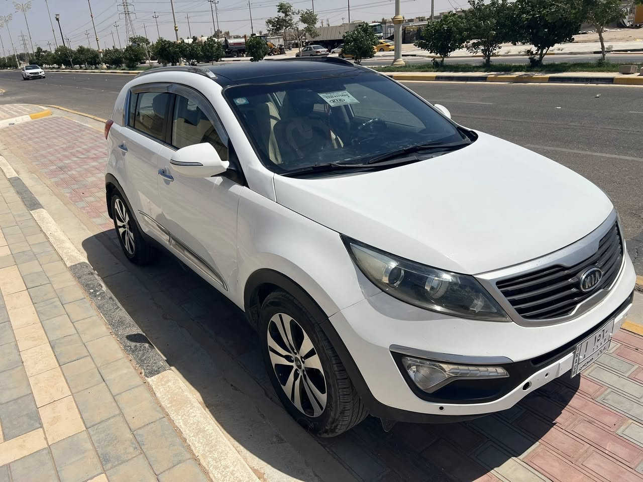 سبورتج موديل 11كفاله عامه  خليجي بيها رش جاملغ الايسر الامامي مقدار شبر  محرك 2400فول مواصفات جاهزه من كلشي بيع مستعجل 130
متواجده  في كربلاء ***********
