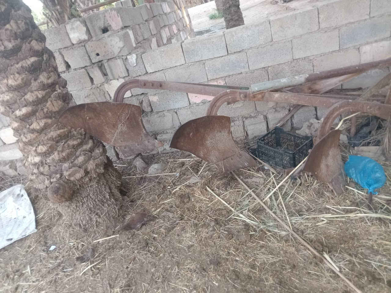 معدات مكينه لبيع ***********

