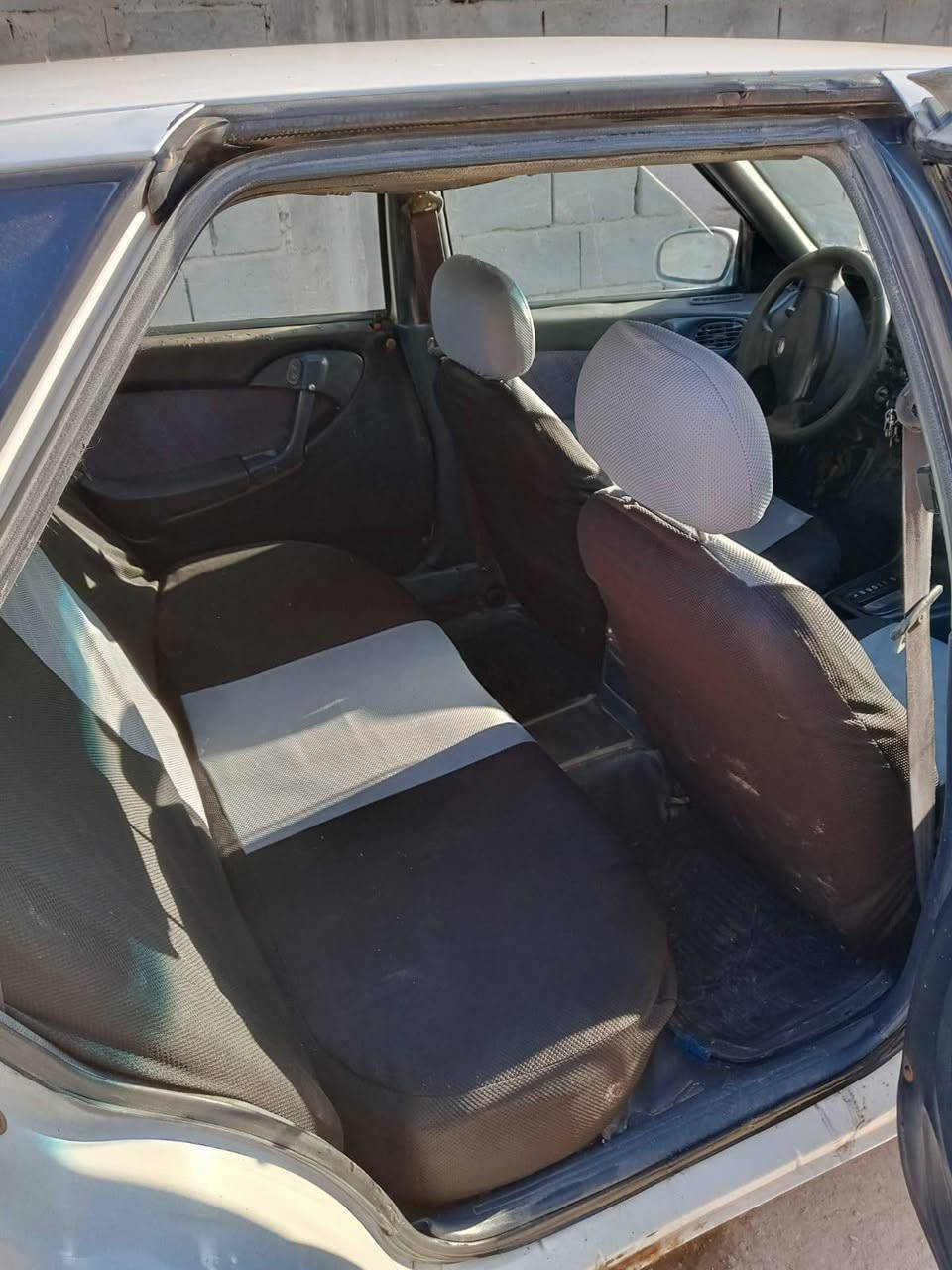 السلام عليكم دايو اسبرو موديل ٩٤ رقم بغداد كير اوتماتيك السعر 30وبيه مجال بسط العنوان بابل الإسكندرية ***********/////***********
