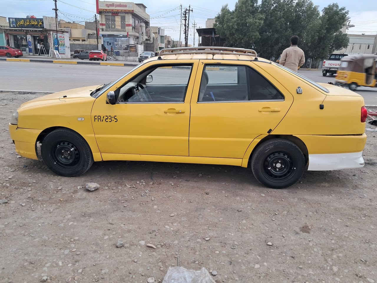 للبيع شيري كوين رقم نكليزي مصفره هيهة وغرامات موديل ٢٠١١محور مكينه وكير كورولا بيكاشو يارس ياباني حجم ١٦٠٠ تحوير مظبوط تخم تاير صدر جديد تبريد شغال باتري جديد شاشه سياره بلاديه لاضربه ولا صبغ كهربايات كل شغال مكاني بغداد حي النصر ***********شرط التحويل مابيع قصد
