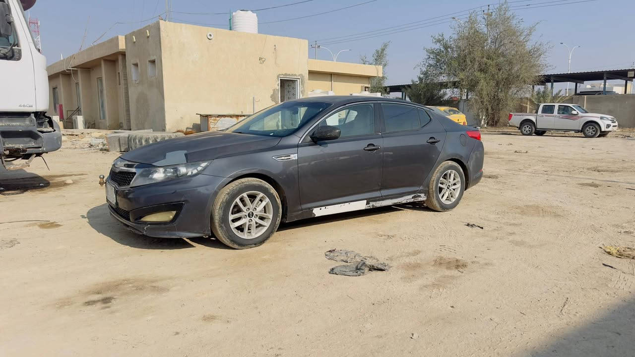 السلام عليكم
اوبتماء خليجي لبيع
سياره جديده كلش
مديل 2013 مكفوله من الفتح والتبديل والصبغ
بيه بس جراد  
محرك 2000 مفتوح مكفول من التبخير والتنقيص 
حداديه نضيفه
مكان السياره السماوه
السعر 115وبيه مجال
 الاستفسار ***********
