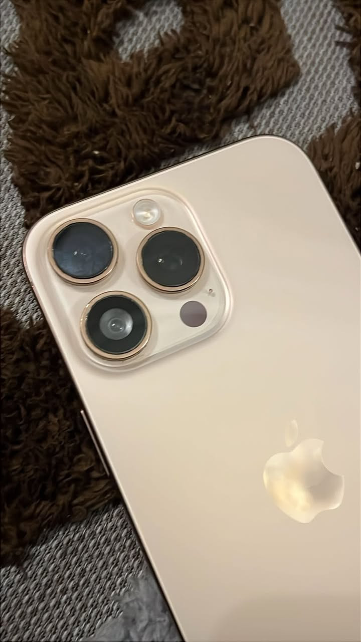 ايفون 16 برو ماكس
الذاكره 256
دبل سيم 
بطارية 97
1-ضرره ضربه خفيفه بالشاشه ما مأثره عل لمس 
2- ضربه خفيفه بالكامره ومبدل ولكن عند الابعاد يصير غواش وبالتصوير العادي طبيعي جدا تصليحه يكلف 40 ألف 
( السعر مليون 125 ) المكان اربيل


**إذا كنت صاحب هذا الإعلان وتريد حذفه لأي سبب، رجاءا أرسل رسالة إلى الدعم الفني**