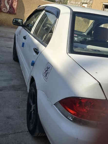 السلام عليكم لانسر موديل 2006 محرك 2000   تدفئة تبريد مي  محرك جديد صدر امامي وخلفي جديد تخم تاير جديد باتري جديد جام كهربائية تحكم مريي
سنترلك ريمونت سعر71 مكان سياره بغداد المحموديه ناحيه الرشيد ***********
