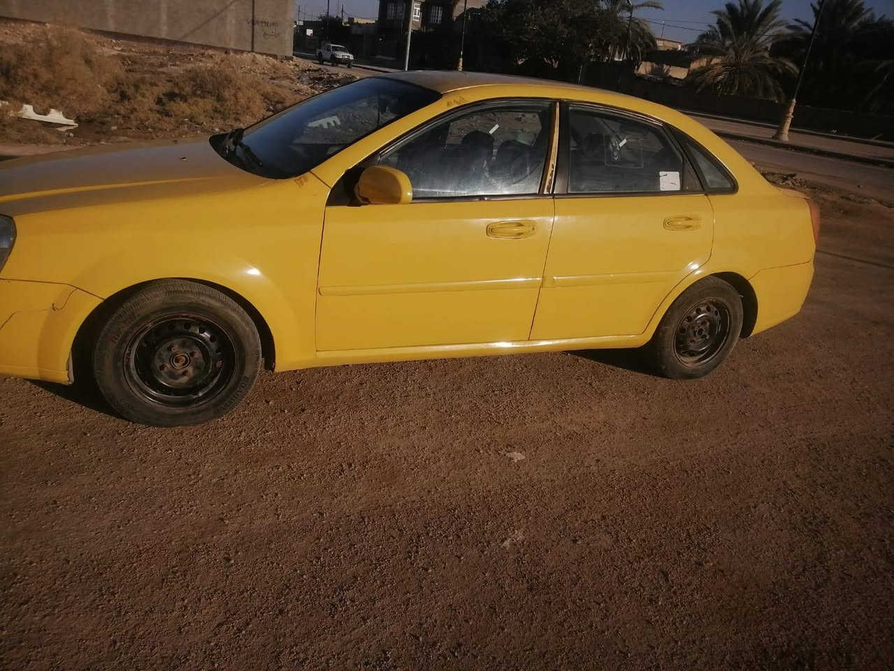 وبتره للبيع رقمه احمر ابيع كومة حديد ٣٥ مع المجال 
موديل 12 للتواصل على الرقم ***********
