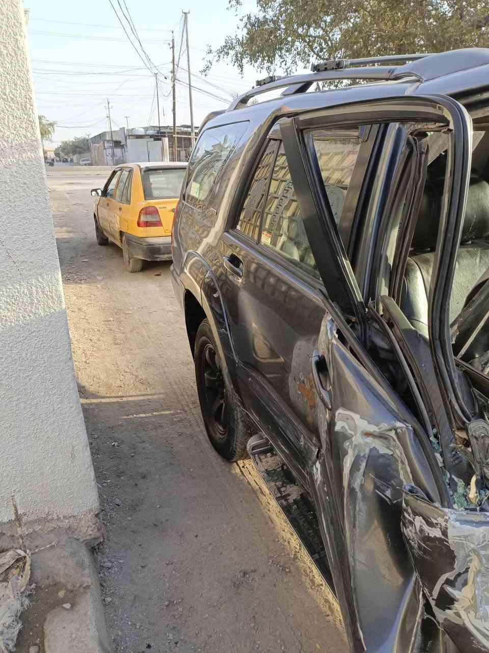 السلام عليكم سياره للبيع عله ضرره رقم بغداد مميز من رخصه الادمن المحترم السعر الاتصال على الرقم*********** غير متواجد على انترنت فقط اتصال
