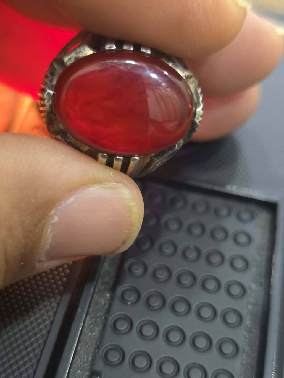 ياالله السلام عليكم متاح خاتم عقيق يماني وين عشاق اليماني الكرزي مكاني السماوه ***********
