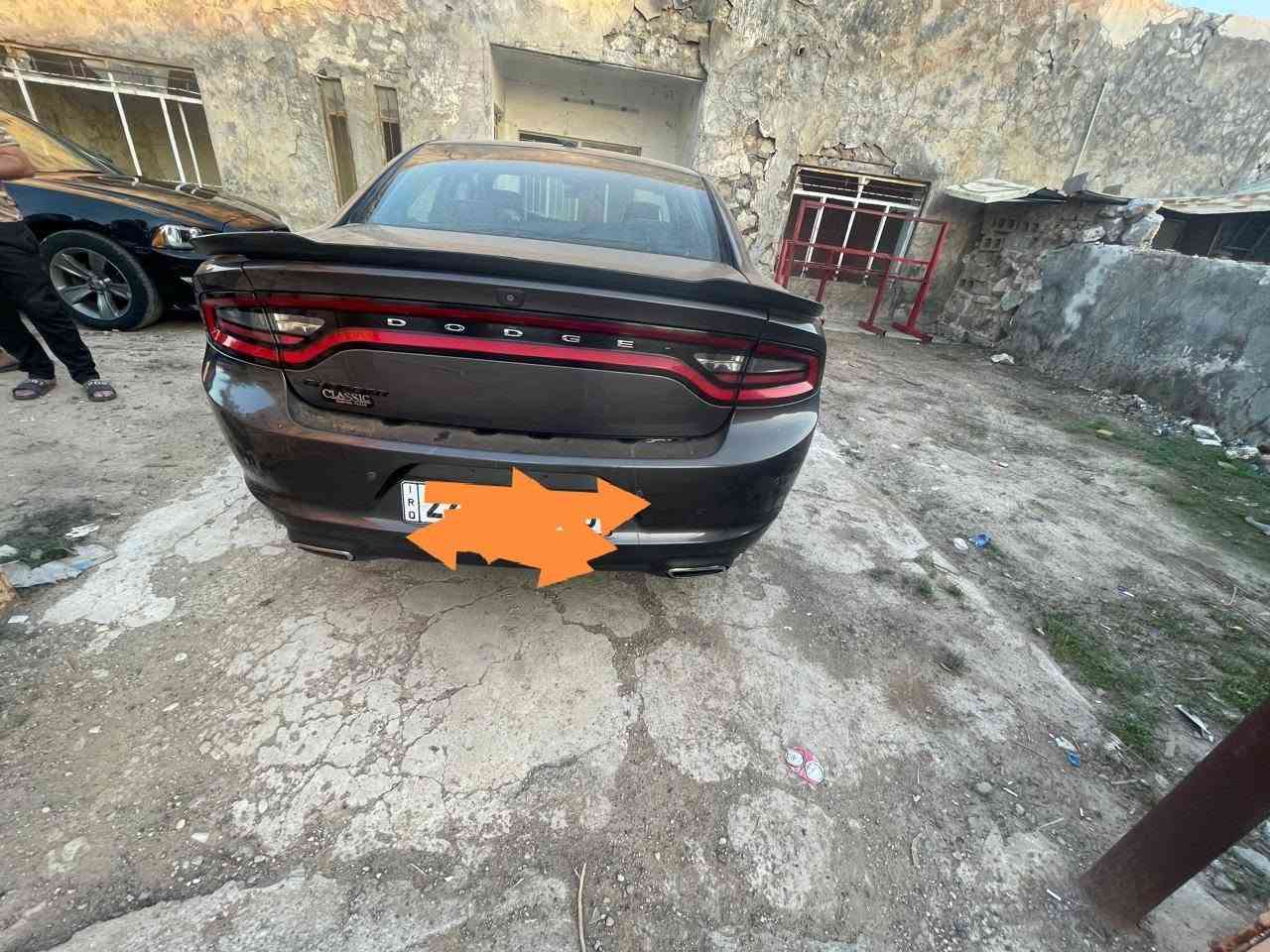 السلام عليكم جارجر 19اصل رقم دولي بسمي تحويل ثاني يوم  من امريكا جاملغ وبنيد وبل عراق صار بيه حادث جاملغ خلفي تعديل قليل سياره استخدام شخصي وع ايدي عبري ماصاعد بيه ماشيه 107 سعرها 170 وبيه مجال للشراي رقم ذيقار  ***********9
