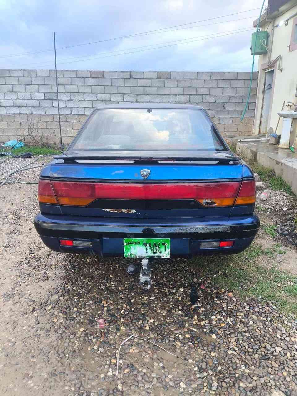 السلام عليكم للبيع دايو رقم فحص نينوى سنوية خضره كير محرك شرط حجم المحرك 18 شرط وكالة وتحويل سيارة جهازه شغل وطلع السعر 15 وبيه مجال بصيط ***********
