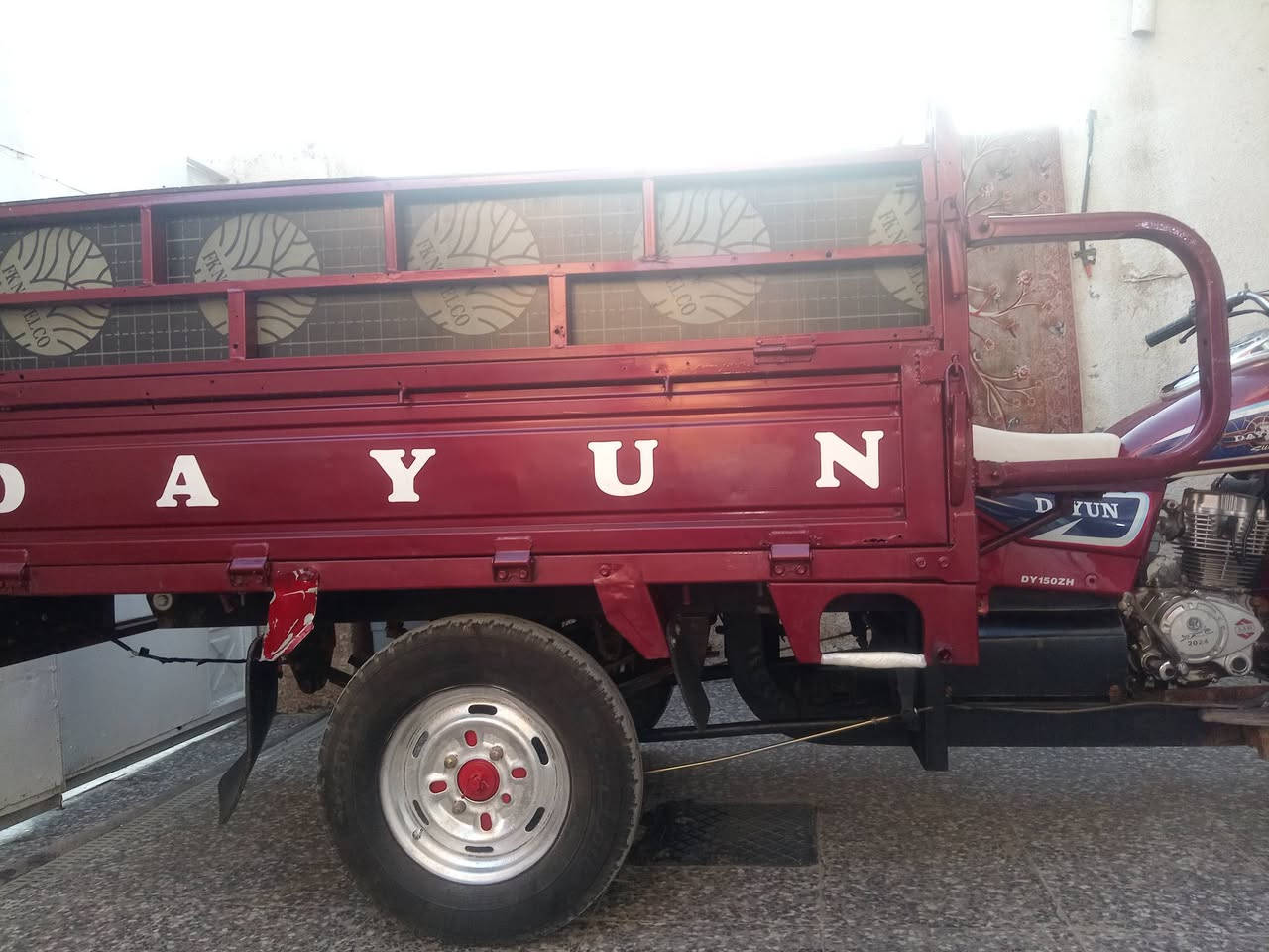 السلام عليكم ستوته ديوان ٢٠١٨اوراق كامله كهربائيات شغاله سلف هندر السعر مليون وميتين وخمسين وبيها مجال قليل مكاني بغداد على السياحي مقابل حسينيه المعامل ***********
