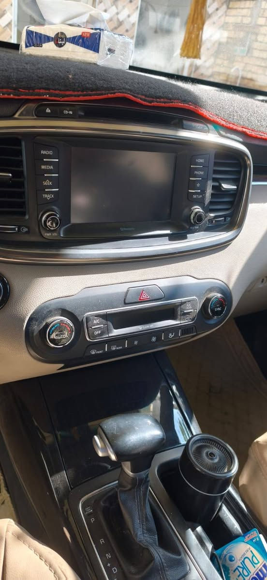 سلام عليكم سياره نوع سورنتو موديل 2020خليجي فول مواصفات واحد عله واحد كفاله مواصفات بصمه شاشه كامره حساسات امامي خلفي تحكم ستيرن جهتين شاير مري مري شفط كشنات كهرباي جلد مانع نزلاق مثبا سرعه خمسه ويل كب 6ستندر 7راكب 3قطع تبريد كفاله كير مكينه حداديه تخم تاير تبريد كفاله من ضربه او تبديل السعر ميتين وخمسه وستين للاستفسار ***********
