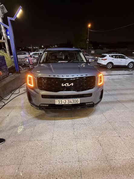 #كيا تيلورايد لون مميز موديل 2022
#الضرر حادث خلفي تبديل جنطة مع تبديل بنيد 

ورقم الشاصي موجود 

#الرقم : مرقم بغداد رقم حلو الجديد باسمي اني مرقمها

#الايرباك : سليم

#المواصفات : 

▪️السيارة : كيا تولارايد مواصفات SX فووووول

▪️الموديل : 2022

▪️المحرك : 3.8L (ستة سلندر)

▪️العداد :  53 الف ميل حقيقي

▪️حجم الويل : ويل كب حجم 20 مع طقم تايرات بحالة ممتازة

▪️كشنات السيارة جلد اسود اصل

▪️دبل فتحة سقف (سلايد روف) بالقمارة

▪️بصمات عدد 2 للأبواب مع بصمة تشغيل

      السيارة 5 وضعيات قيادة 

      السيارة دفع رباعي AWD

      قمارة كنتارة

       انارة داخلية متغيرة الالوان

▪️خاصية تحديد المسار

▪️رادار امامي للتوقف التلقائي

▪️حساس خلفي وحساس امامي

▪️حساسات و رادارات الاجتياز الجانبية (نقاط عمياء)

▪️اربع كاميرات  تشكل كاميرا محيطية والكاميرا الخلفية دوارة اصل مع الستيرن

▪️تحكم فول كهرباء لمقاعد المقدمة 

▪️شاشة الدشبول حجم كبير للتحكم بايعازات السيارة       

     شاشة عرض بثلاث الوان على الجامة الامامية

▪️تدفئة وتبريد لكشنات المقدمة والكشنات الخلفية

▪️السيارة 7 راكب

▪️ثلاث قطع تبريد

▪️تشغيل عن بعد

▪️جنطة كهرباء

▪️سستم صوت

▪️تحكم ستيرن جهتين بلوتوث وحاكية وكروس سرعة وتحكم صوت 

▪️نظام ABS مانع انزلاق

▪️السيارة جديدة ومال بيت 

السعر المطلوب : 265 مع مجال بسيط 

 

الاتصال على : ***********

مكاني بغداد حي الشباب شارع سوق اميمه
