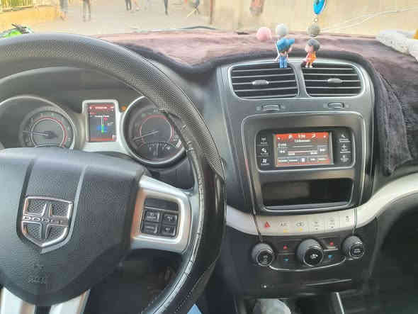 السلام عليكم جورني موديل12 طابه كلين اخوتي اوتاج راسي راح اكتب كل تفاصيله علمود ما اتفاشل وياكم بلاظافة للسونار الموجود البنيد امبدل بدون حادث لان ماعت الفيشة وحتركت مال البنكة والحاظن فأثر علبنيد وتبدل اوعندك الجاملغ والباب الايمن بيهن بارد اوصبغ اثر دحجه والجاملغ الايسر ايظا اثر دحجه او اي واحد يجي يفحص يلكة غير هاذا الكلام اني خصار( برانكيت ولغود او شواصي مكفولة كير محرك مكفولات كهربائيات كله شغالة بدون نقص والحمد الله مضافله راديتر ثلاث سراوات  اوجهاز ابلوتوث او سستم صوة حساس خلفي عند الرجوع كامره خلفية واصلة اوكاملة بس اجيب شاشة اوتربط علية وبلكات جدد ارضية جلد سياره خير من ألله دشبول طافي والحمد الله ) تخم تاير جديداليوم شديتهن بسمي السيارة مشروع وطني مكاني بلكوت اوبلعافية علياخذهه
*********** السعر 120 اوبيه مجال بسيط للطيبين
