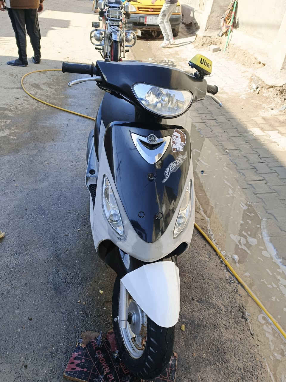 سلام عليكم دراجه ماكس منغولي صارلي 20 يوم من نازله من حاويه دراجه  دراجه ختم واحد وياه محرك كله عله ابلاد خير من الله شلعه معدل وكله شغاله كهربايات عداد شغال سعره850 بيه مجال قليل  شراي اتصال عله رقم وخاص موجود هم ***********
