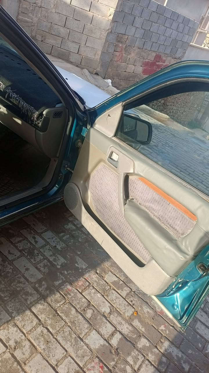 للبيع فكترا موديل 94 اوتوماتيك محرك 2000 رقم انبار مكان السياره انبار حديثه سعر  33بها مجال للشره تعليق ماسنجر ما اجاوب رقم الهاتف ***********
