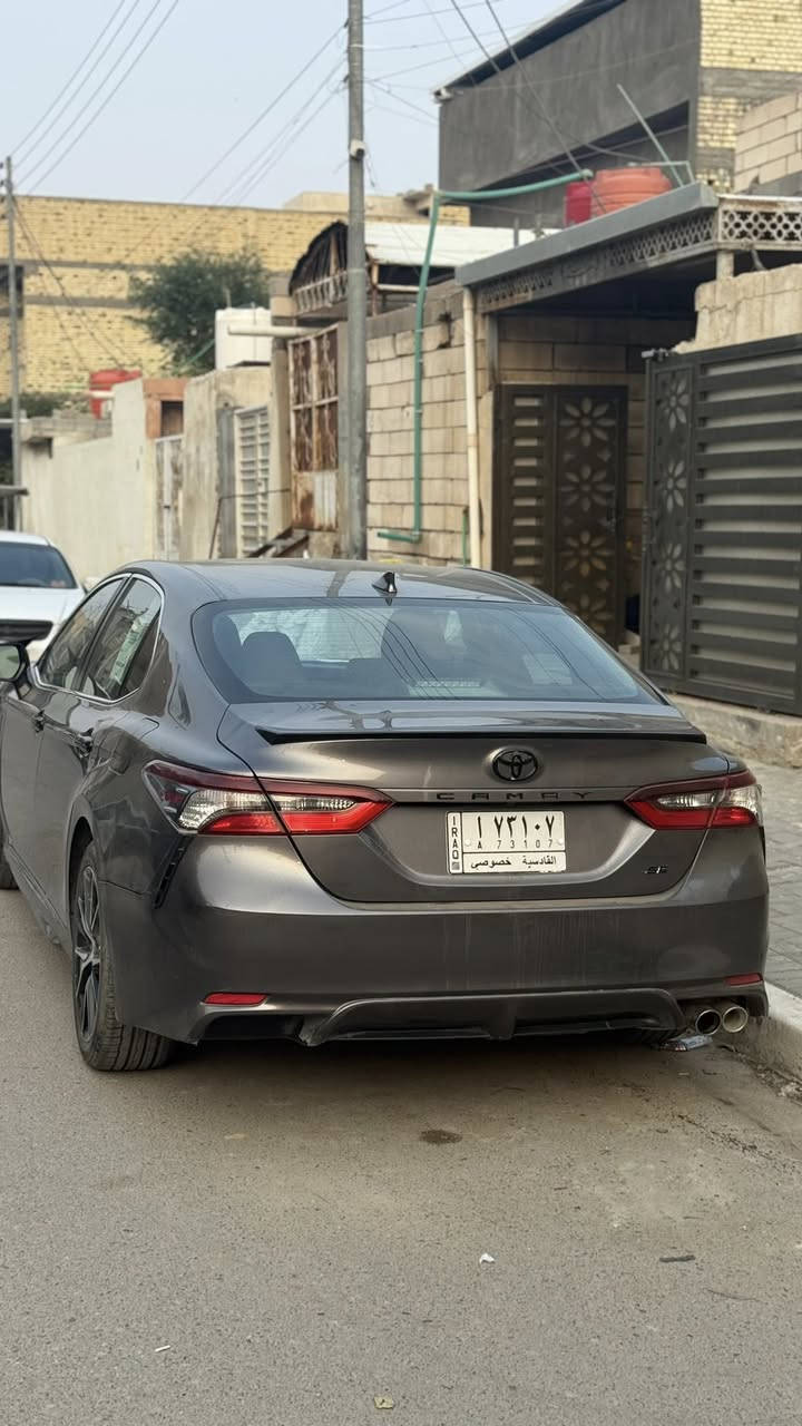 للبيع كامري 2021 فئة SE
📍 المكان: البصرة

▪️ وارد معوقين – قادسية
▪️ الممشى: 55 ألف ميل
▪️ ضربة جامليغ بدون شواصي
▪️ الجامليغ الثاني صبغ توحيد لون فقط
▪️ الهيكل والشاصي سليم
▪️ تايرات جديدة
▪️ السيارة استخدام شخصي ونظيفة من الداخل

🔄 مراوس على:
كورولا هايبرد أو إلنترا (حسب الاتفاق)

📞 رقم الاتصال: ***********
❗
