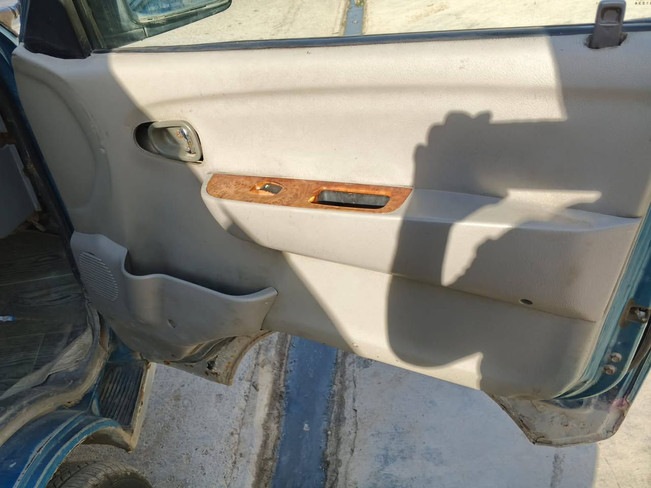 سلام عليكم بريجو مديل 96سنويه 27بشهرال5 كيرومكينه وصدر وتخم تاير وكهربايات وتوشمه كله جديد سياره فوال مصبوقه جماليه فقط سياره جاهزه وبل خير عله يأخذه سعر 55وبيه مجال رقم بغداد نكليزي بسمنه عنوان بغداد الحسيني المعامل ***********
