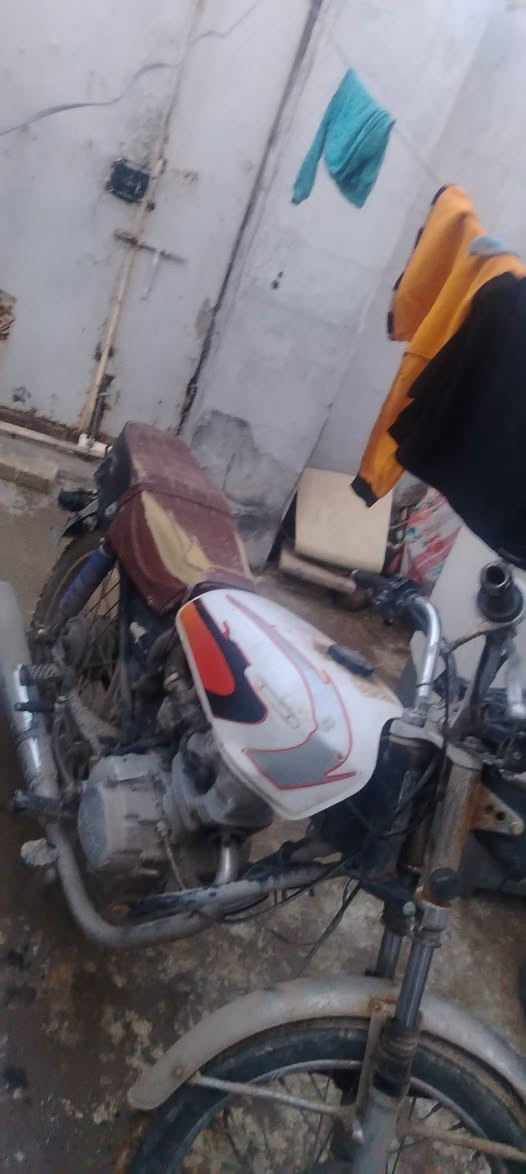 أربعة كير للبيع أوراق بيها بخار قليل سعر 500


**إذا كنت صاحب هذا الإعلان وتريد حذفه لأي سبب، رجاءا أرسل رسالة إلى الدعم الفني**