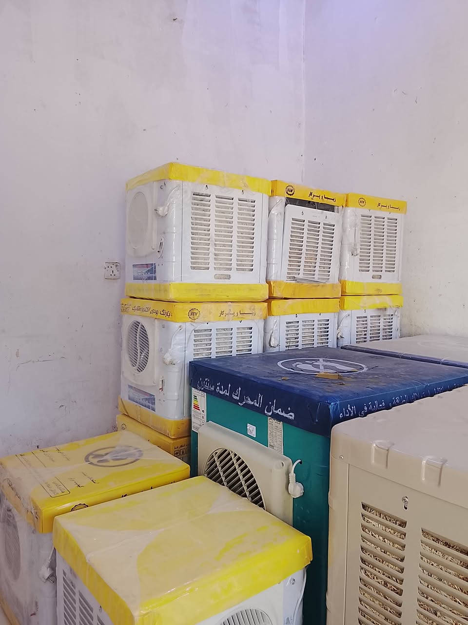 مبردات جنرال قياس 1500 سرعتين وميزها وياها ب 120 الف للاتصال *********** حي الضباط
