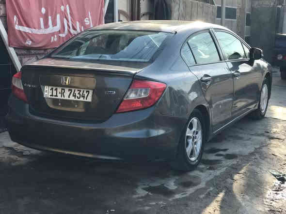 رجائاً المو شراي لا يراسل ولا يتصل بدون وعود كاذبه  هوندا سيفك موديل ٢٠١٢ سياره بيها نواقص بسيطه حك ٤ورقات سعرها قفل بدون عمله ومستعجل ع بيعتها ٦٥ الشراي يتصل *********** مكاني بغداد الشعب
