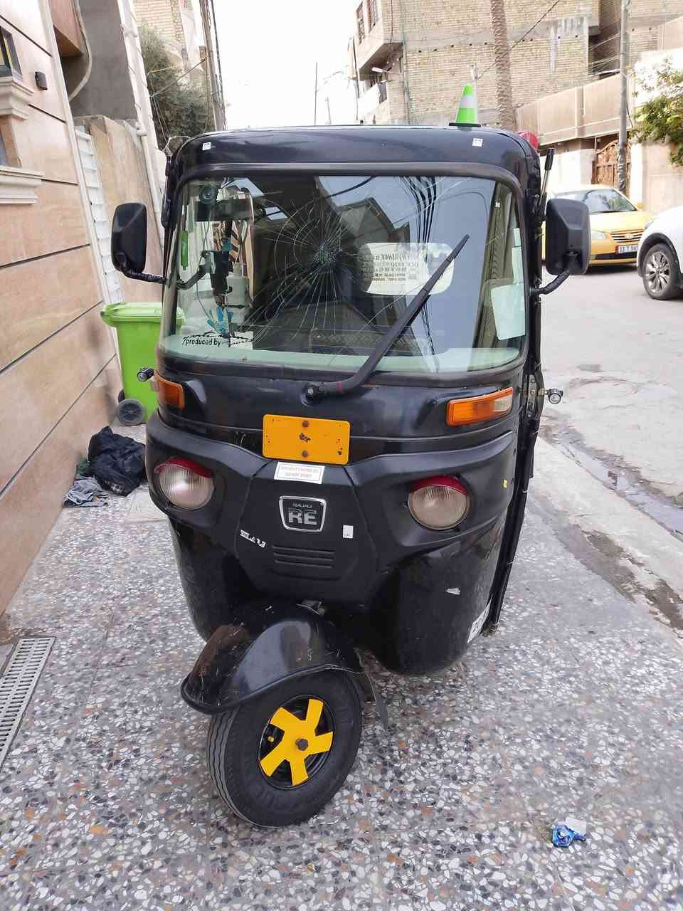 السلام عليكم تكتك للبيع 6500 مرقم نكليزي مكينة مفتوحة التواصل *********** غير متواجد علفيس
