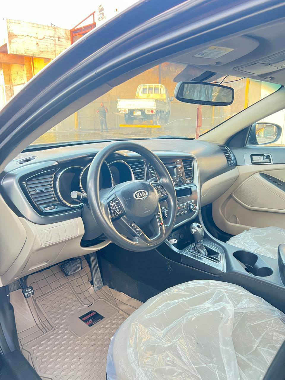 السلام عليكم اوبتمه ٢٠١١ بيه جاملغ خلفي وقبق جنطه بدون دواخل نص فول مكينه جيتي اي نقص مابيه السياره خير من الله السعر ٩٥ مكان محموديه  الرقم *********** بغداد, العراق
