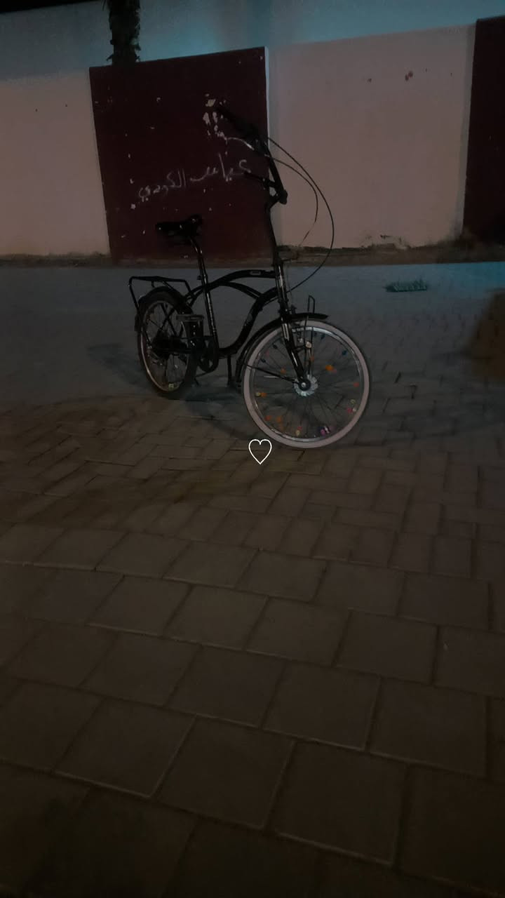 سلام عليكم بايسكل تكسي للبيع حجم 20موديل 2023 مامستخدم هواي السعر 110وبي مجال قليل لاستفسار الاتصال على الرقم ***********
***********
