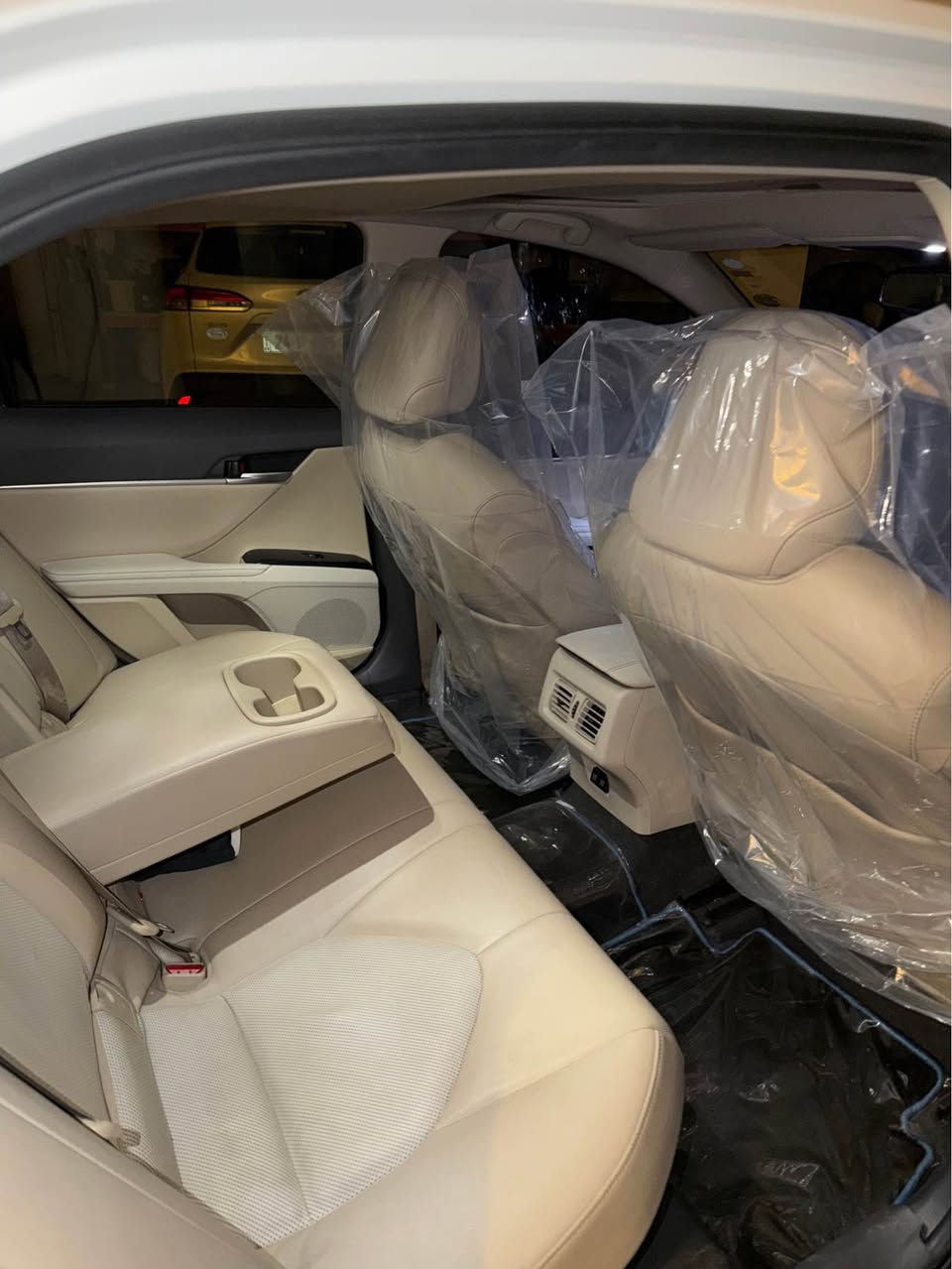 السعر 210 و مجال 
موديل 2020
اعلى فئة بالكامري ( لمتد ادشن)، فول مواصفات 
سيارة كلين تايتل بدون حادث
الملاحضات : 
الدعاميا بيها بخ للجمالية، هيكل السيارت بدون قطرة صبغ، 
فقد بي بارد صغار 
السياره عليها ضمان شركة جيهان إلى 2029 دهوك, العراق


**إذا كنت صاحب هذا الإعلان وتريد حذفه لأي سبب، رجاءا أرسل رسالة إلى الدعم الفني**