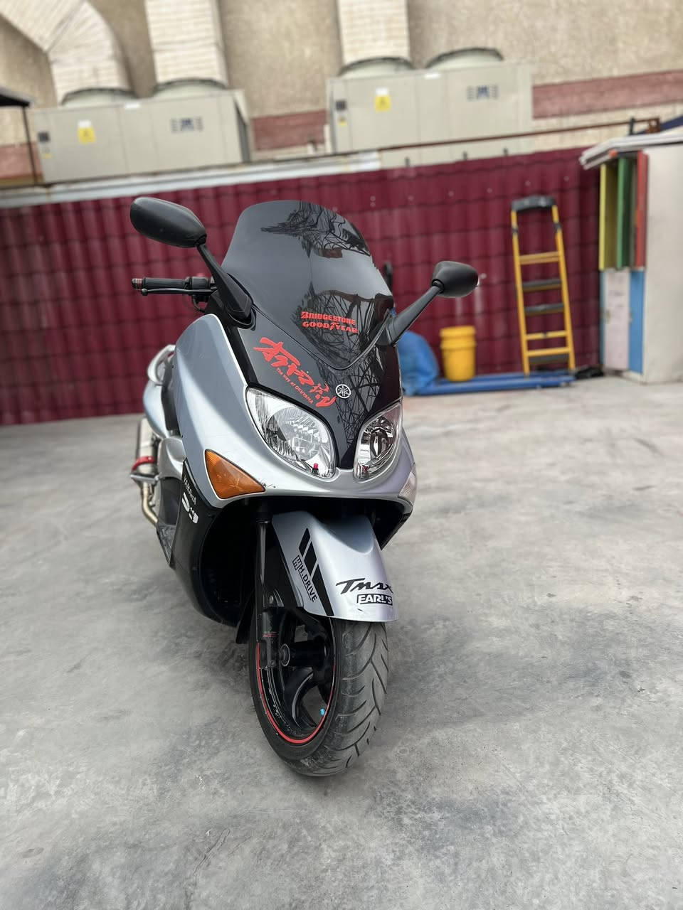 للبيع TMX2007ماشيه 33الف بيه ملاحضه بل كفر مكينه مكفوله وبيه منضومه زنون نازله من معرض كلشي وكلاشي 
السعر  ١٩ وبيه مجال العنوان بغداد بارك السعدون 
رقم ***********

